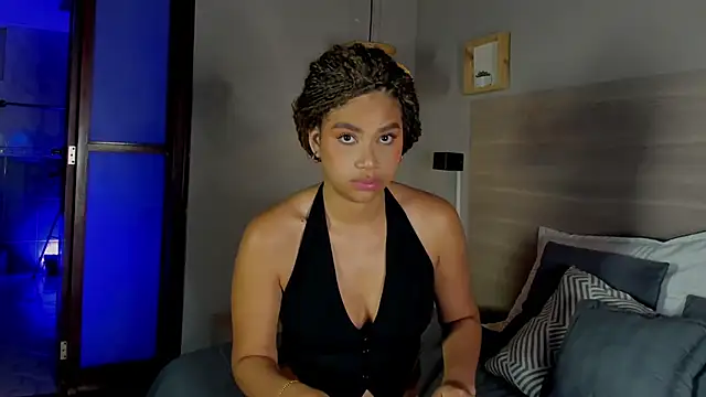 Snapshot of nayah__ chatting on 25, 9, 2025 nayah online show from 25, 9, 2025