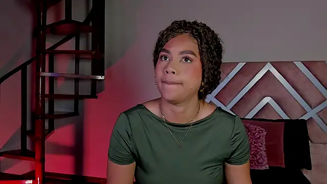 Snapshot of nayah__ chatting on 27, 9, 2025 nayah online show from 27, 9, 2025