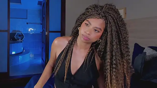 Snapshot of nayah__ chatting on 11, 10, 2025 nayah online show from 11, 10, 2025