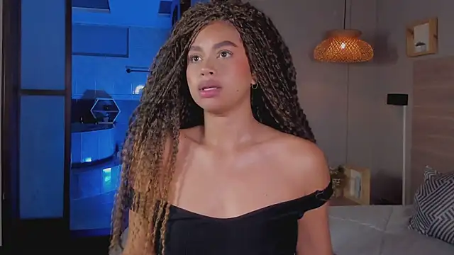 Snapshot of nayah__ chatting on 15, 10, 2025 nayah online show from 15, 10, 2025