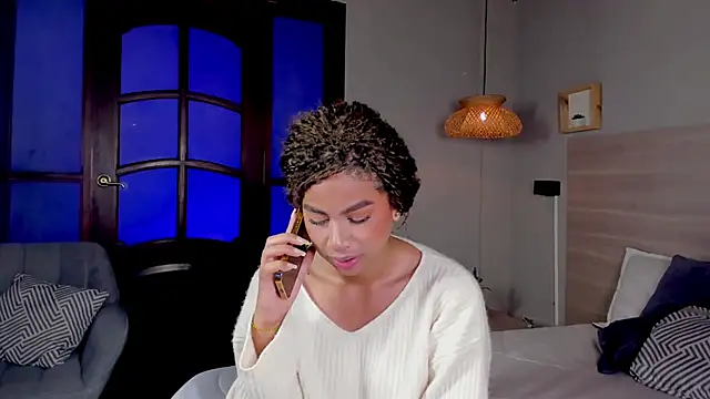 Snapshot of nayah__ chatting on 19, 11, 2025 nayah online show from 19, 11, 2025