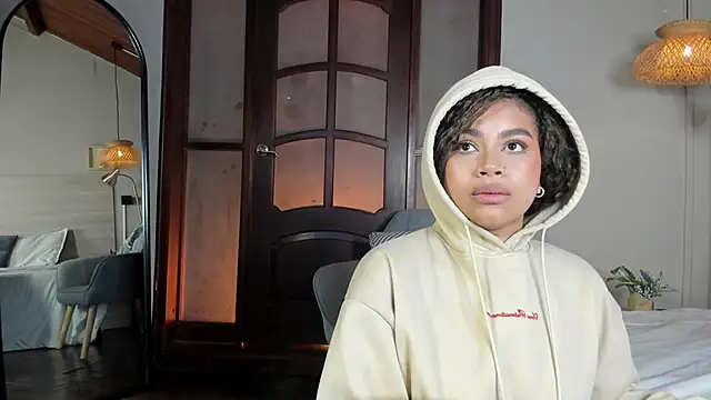 Snapshot of nayah__ chatting on 19, 2, 2026 nayah online show from 19, 2, 2026