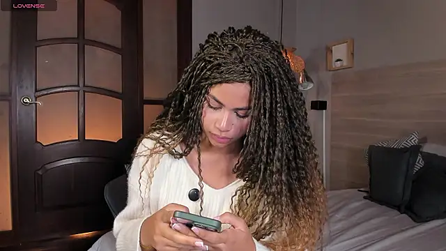 Snapshot of nayah__ chatting on 12, 3, 2026 nayah online show from 12, 3, 2026