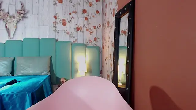 Snapshot of Alison_Simmons chatting on 28, 12, 2024 Alison Simmons online show from 28, 12, 2024