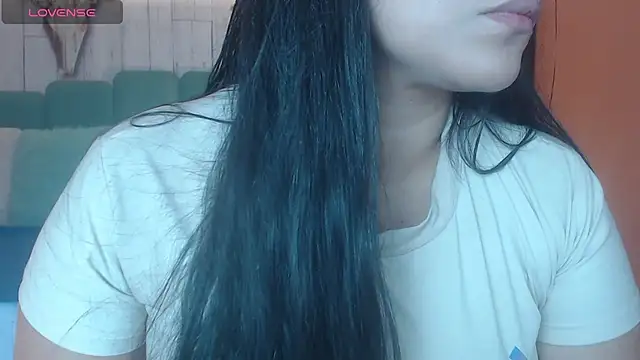 Snapshot of Alison_Simmons chatting on 3, 3, 2025 Alison Simmons online show from 3, 3, 2025