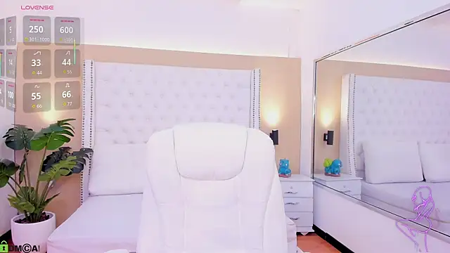 Snapshot of celeste_wayne chatting on 11, 7, 2026 celeste wayne online show from 11, 7, 2026