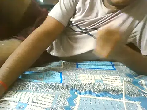 Snapshot of Dusky_Aarav chatting on 9, 10, 2025 Dusky Aarav online show from 9, 10, 2025