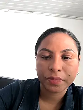 Snapshot of Francesca_ferrari chatting on 4, 5, 2026 Francesca ferrari online show from 4, 5, 2026