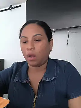Snapshot of Francesca_ferrari chatting on 10, 7, 2026 Francesca ferrari online show from 10, 7, 2026