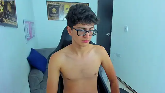 TylerWhite  online show from 16, 3, 2025