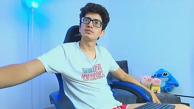 TylerWhite  online show from 20, 9, 2025