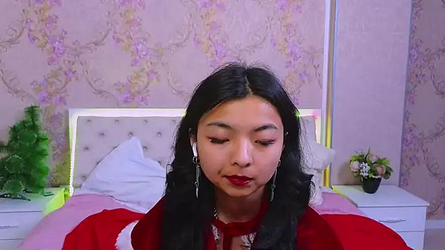 Shy Kira online show from 16, 12, 2024