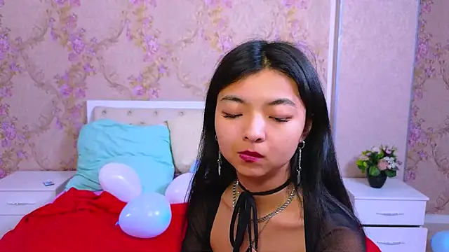 Shy Kira online show from 2, 2, 2025