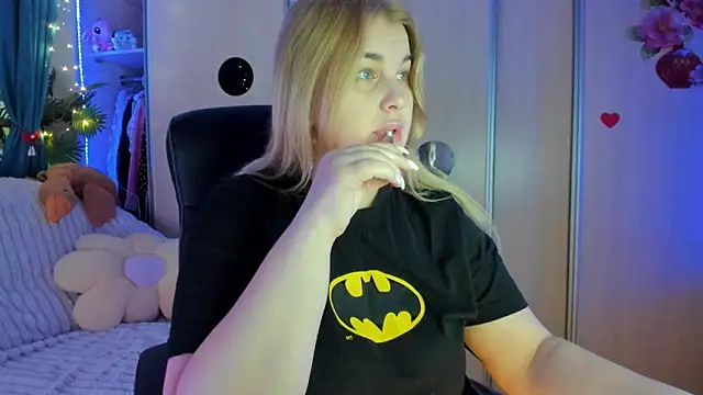 CoraSwon online show from 7, 2, 2026