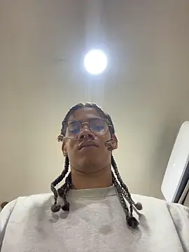 Maxim-Walker online show from 3, 12, 2025