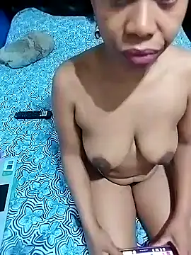 littlebrunett online show from 25, 12, 2024