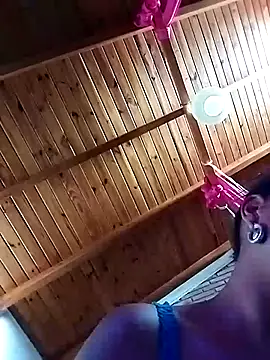 littlebrunett online show from 10, 2, 2026