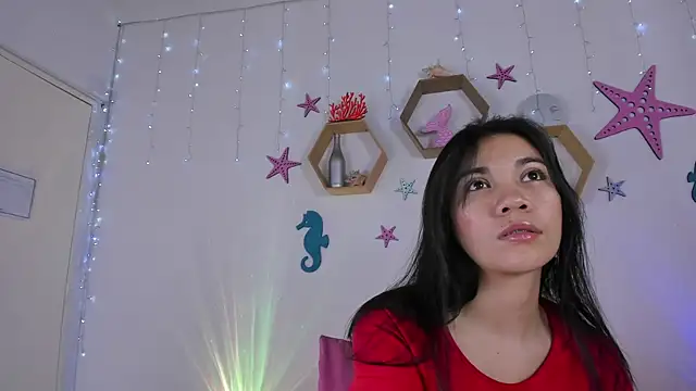 Snapshot of Emiily_Parkerr chatting on 28, 2, 2025 Emiily Parkerr online show from 28, 2, 2025
