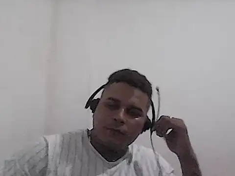 SaucyAffair0 online show from 29, 1, 2025