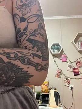 Sextazy online show from 11, 11, 2025