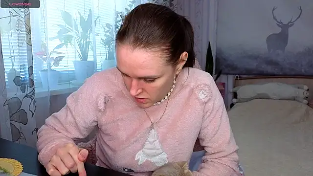Snapshot of Bella__Swoon chatting on 14, 5, 2026 Bella Swoon online show from 14, 5, 2026