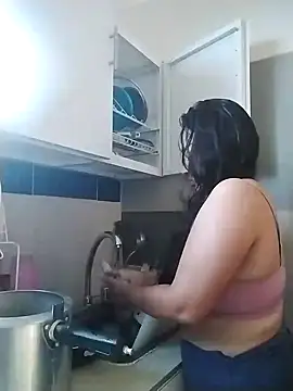 Snapshot of allison-dreams chatting on 20, 1, 2025 allison-dreams online show from 20, 1, 2025