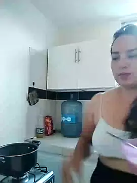 Snapshot of allison-dreams chatting on 25, 1, 2025 allison-dreams online show from 25, 1, 2025