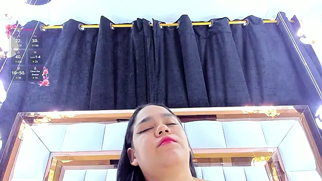 RileySweett online show from 10, 3, 2026