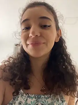 uniquerossie online show from 3, 12, 2025