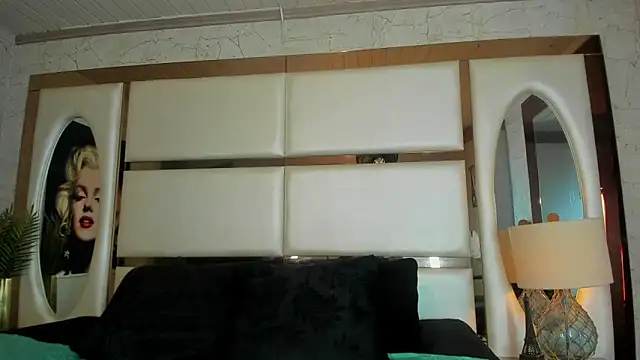 ALAN SANTHOS online show from 17, 12, 2025