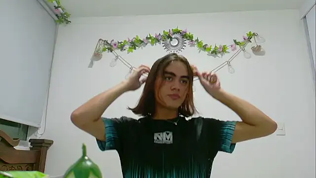 Liam Taylor online show from 2, 12, 2024