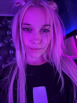 ShhhO O online show from 3, 10, 2025