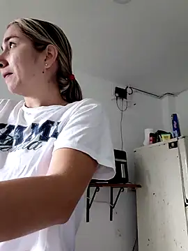 Snapshot of Iris_love18 chatting on 24, 2, 2026 Iris love18 online show from 24, 2, 2026