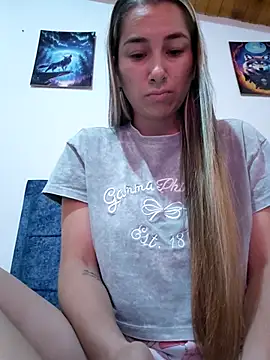 Snapshot of Iris_love18 chatting on 19, 6, 2026 Iris love18 online show from 19, 6, 2026