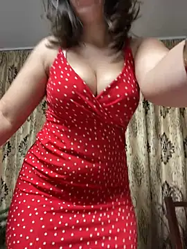 NadiraNoor online show from 24, 6, 2026