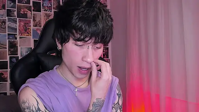 Snapshot of liamelf chatting on 24, 1, 2025 liamelf online show from 24, 1, 2025