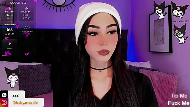 kimMaddiee online show from 12, 10, 2025