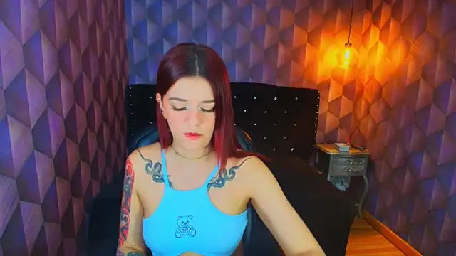 LiaHarryis online show from 20, 9, 2025