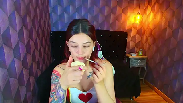 LiaHarryis online show from 31, 10, 2025