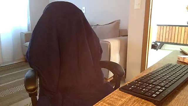 Smoker Ginger online show from 28, 3, 2026