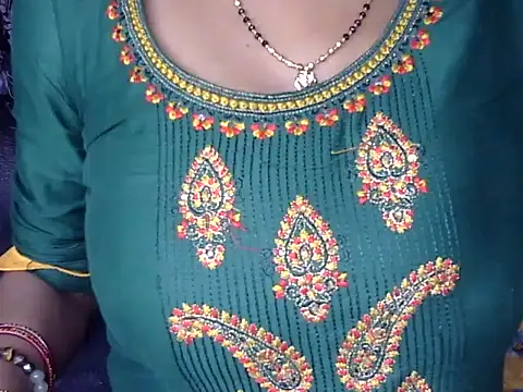 Snapshot of Anjali_Milsi chatting on 1, 10, 2025 Anjali Milsi online show from 1, 10, 2025