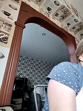 Lady nice cat online show from 25, 3, 2026