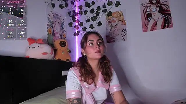 Snapshot of Violette-Ramirez01 chatting on 12, 12, 2024 Violette-Ramirez01 online show from 12, 12, 2024