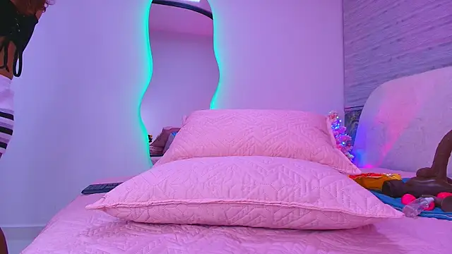 arl chloee online show from 23, 11, 2025