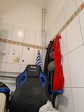 Jassiundich2 online show from 4, 2, 2026