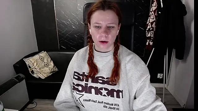 littleviki7 online show from 14, 1, 2025