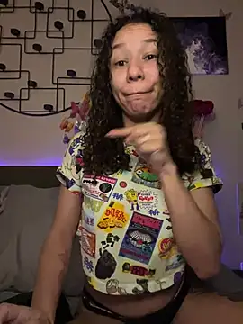 Snapshot of _Neeka_ chatting on 2, 1, 2025 Neeka online show from 2, 1, 2025