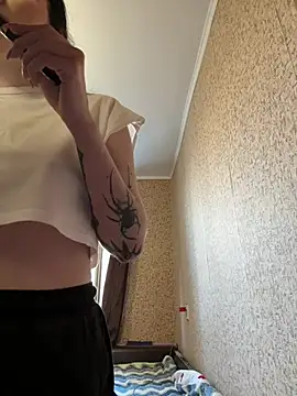 Snapshot of naughty_lucifer chatting on 19, 5, 2026 naughty lucifer online show from 19, 5, 2026