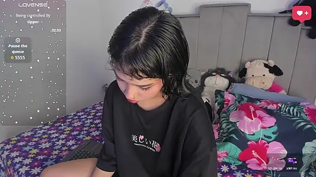 Snapshot of chloe_watson_ chatting on 23, 6, 2026 chloe watson online show from 23, 6, 2026