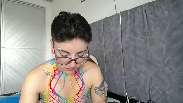 linda 33 online show from 25, 4, 2026